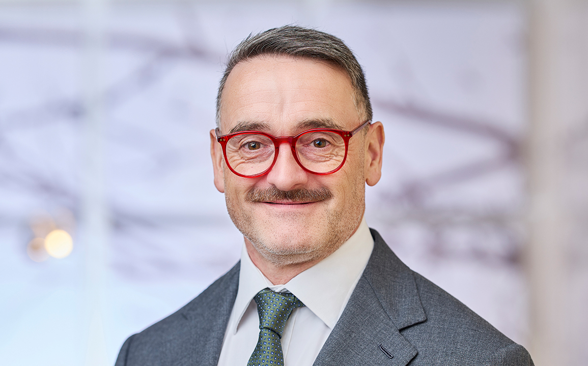 RonanMacSweeny_Monday Briefs_2025-12-18.jpg